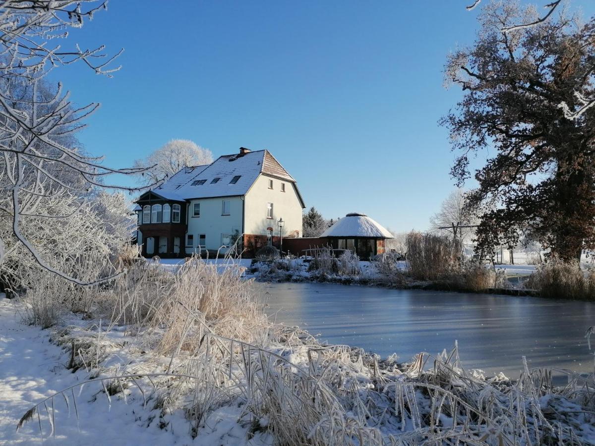 Landtraum Im Traumland Mecklenburg Apartment Warin ภายนอก รูปภาพ