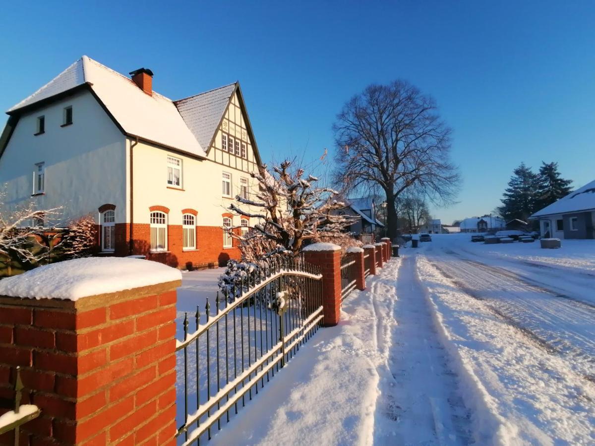 Landtraum Im Traumland Mecklenburg Apartment Warin ภายนอก รูปภาพ